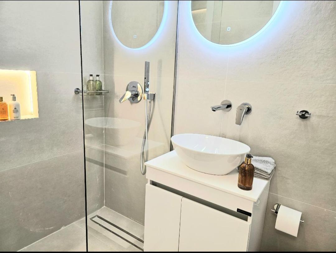 Filothei Luxury Apartment 110M2 Athene Buitenkant foto
